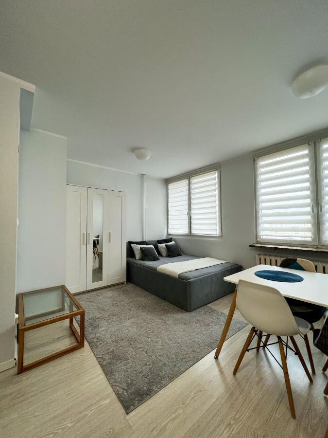 Przytulna Kawalerka Apartment Warsawa Bagian luar foto