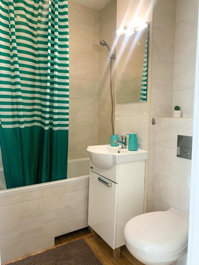 Przytulna Kawalerka Apartment Warsawa Bagian luar foto
